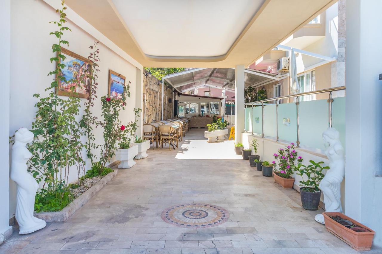 Near To Center And Apartment